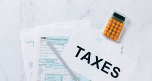 How Does Sales Tax Work in E-commerce? Sales tax e-commerce